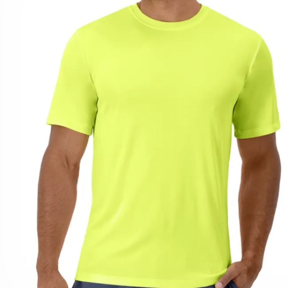 New Hanes Men/Unisex Polyester Cool Dry, color safety green t-shirt Large $5.00